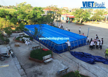 bể bơi trường học